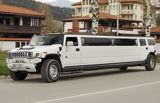How to Show Up to Prom in Style